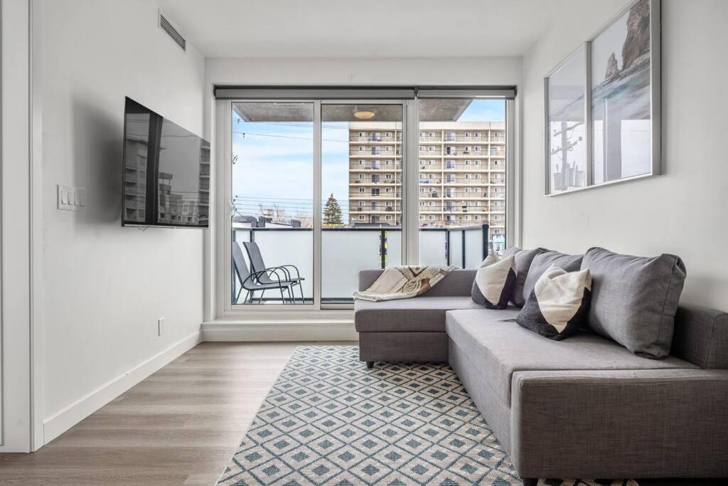 Chic 1Br Kensington Unit W/Parking Appartement YYC Buitenkant foto